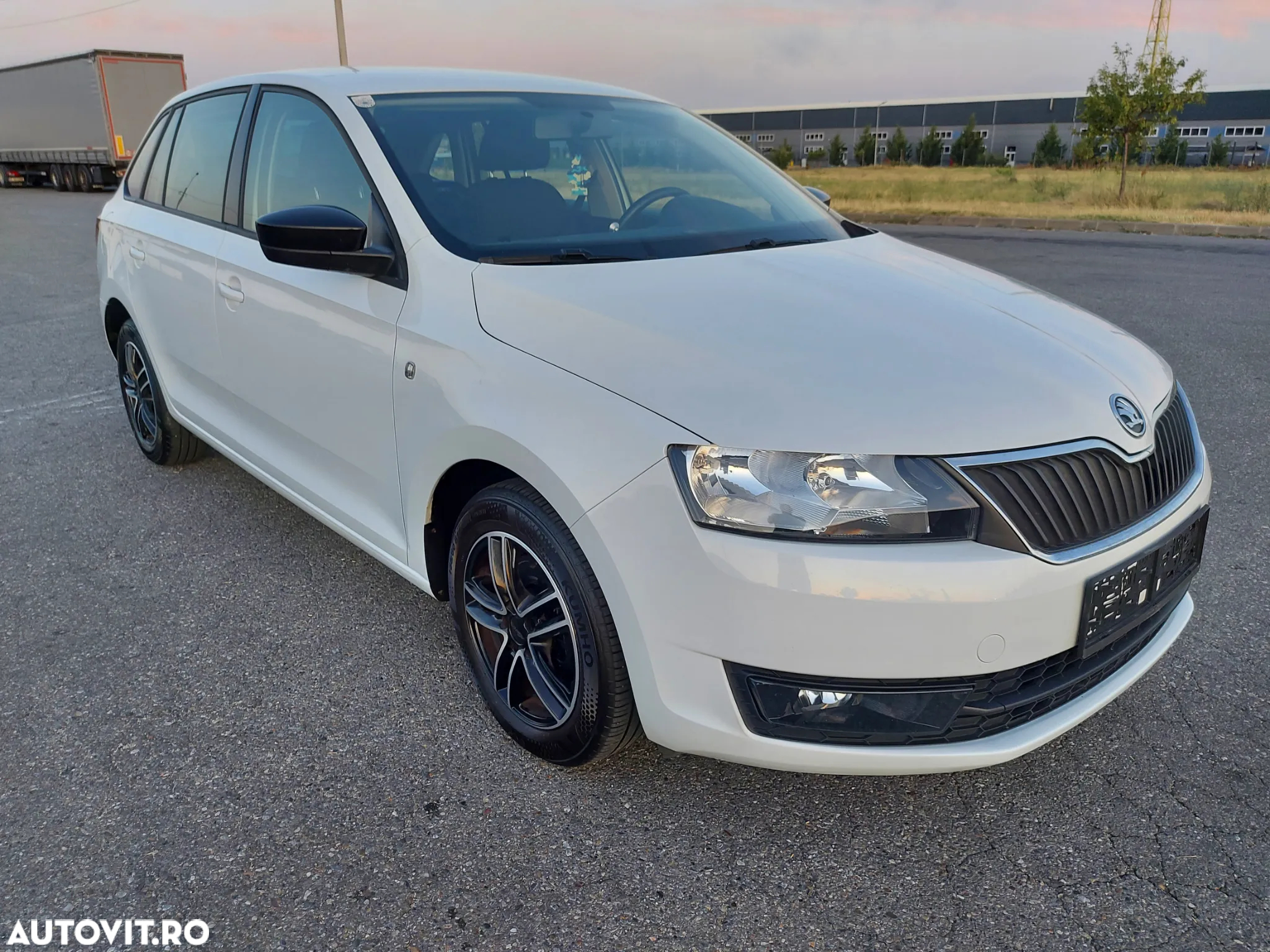 Skoda RAPID - 9