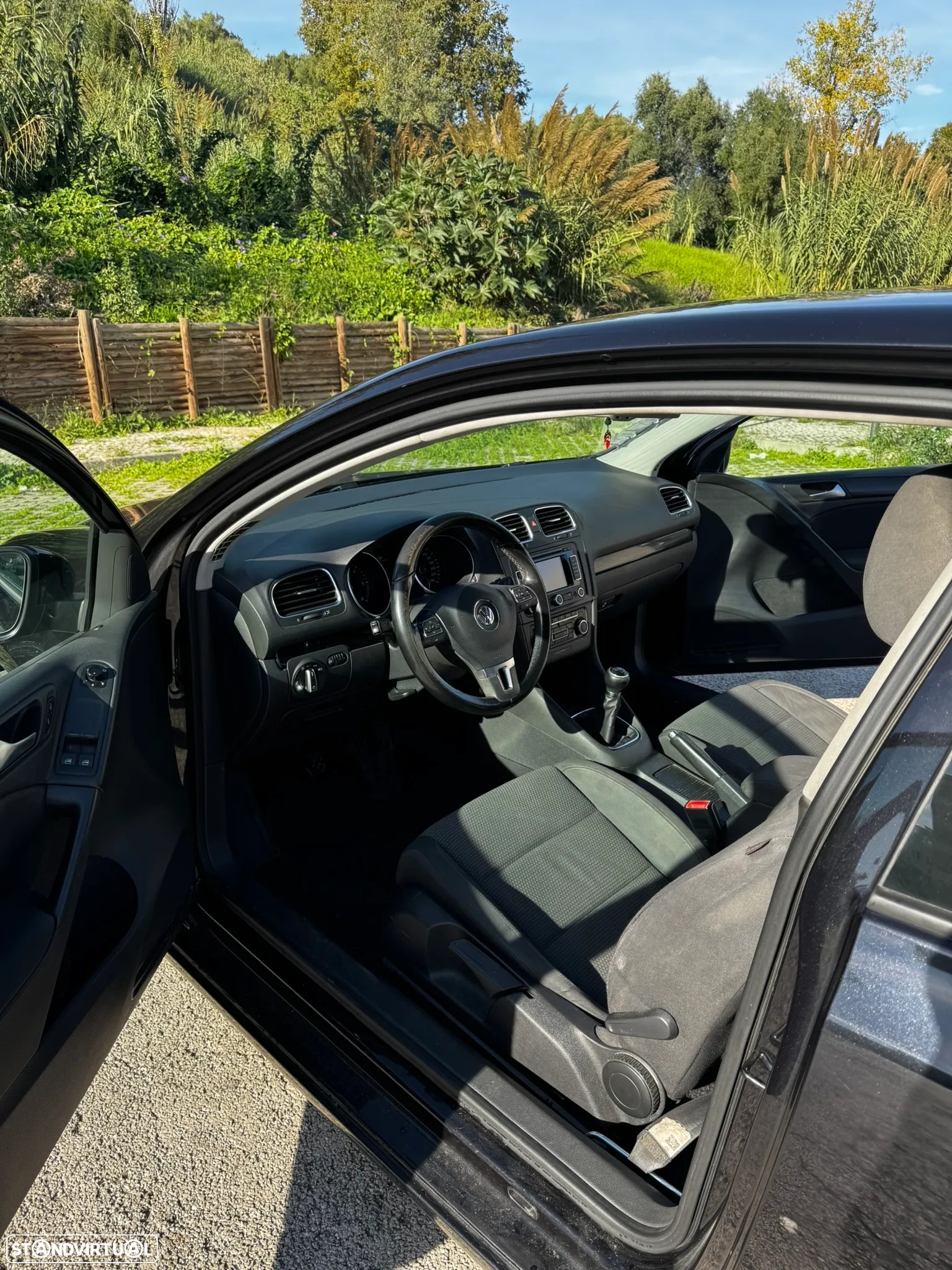 VW Golf 1.6 TDi Confortline - 17