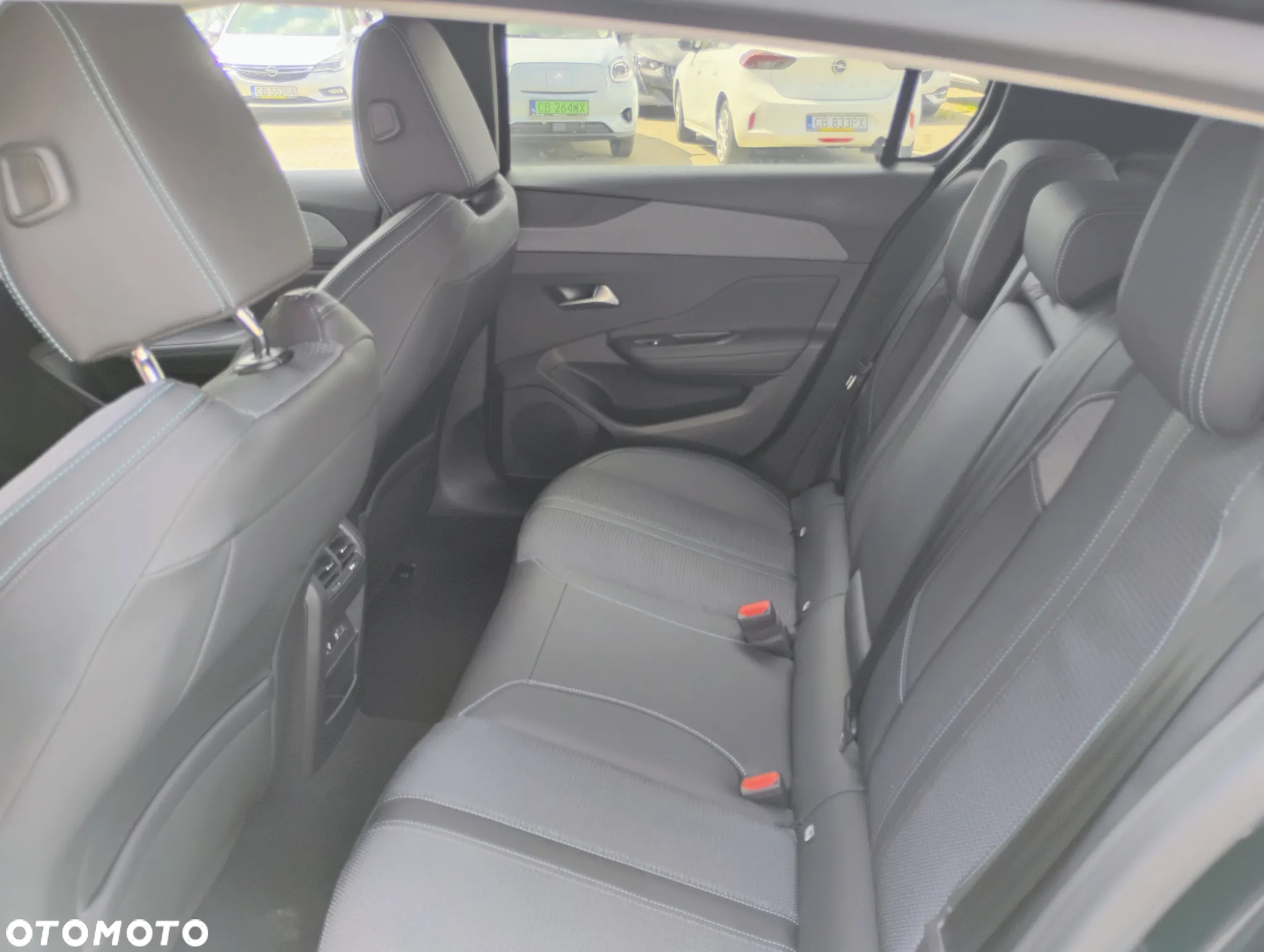 Peugeot 308 1.2 PureTech Allure Pack S&S EAT8 - 14