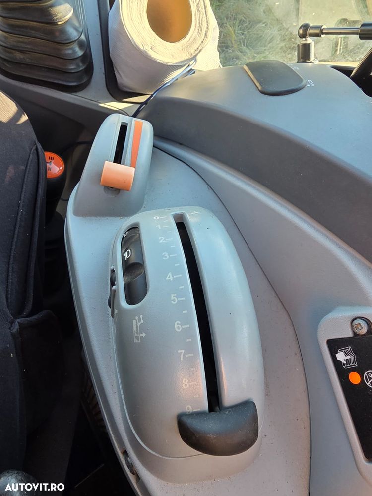 New Holland T5.95 DC Cab Smart - 17