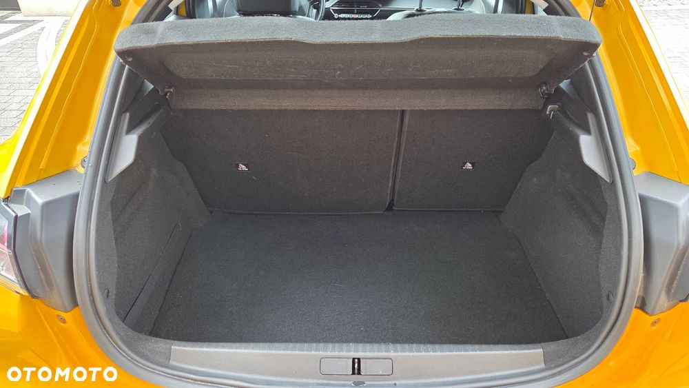 Peugeot 208 PureTech 100 Allure - 25