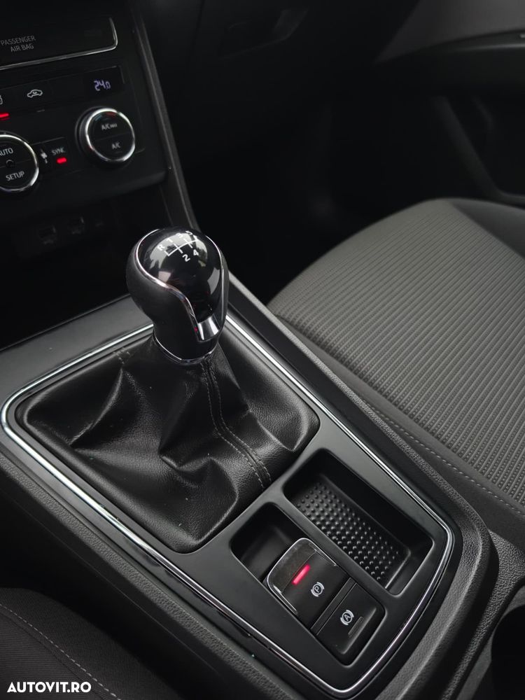 Seat Leon 1.6 TDI Start&Stop Style - 11