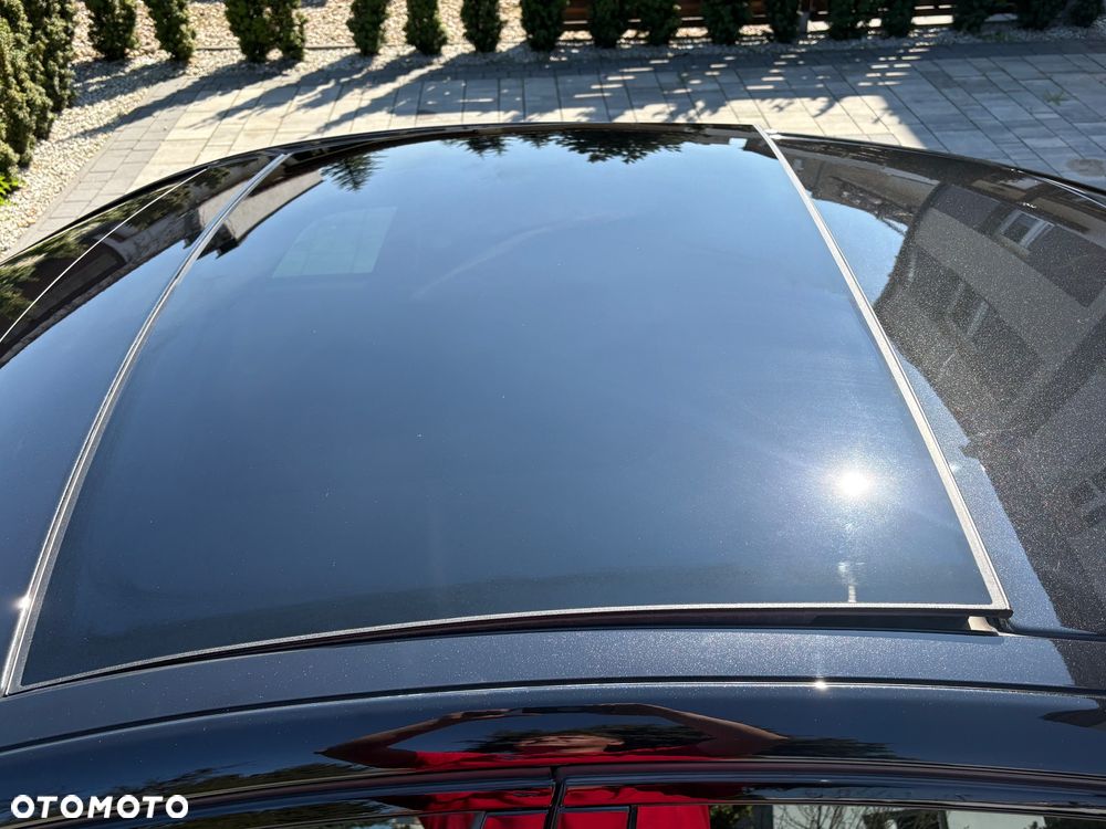 Jaguar XE 20d R-Sport Ingenium Edition - 9