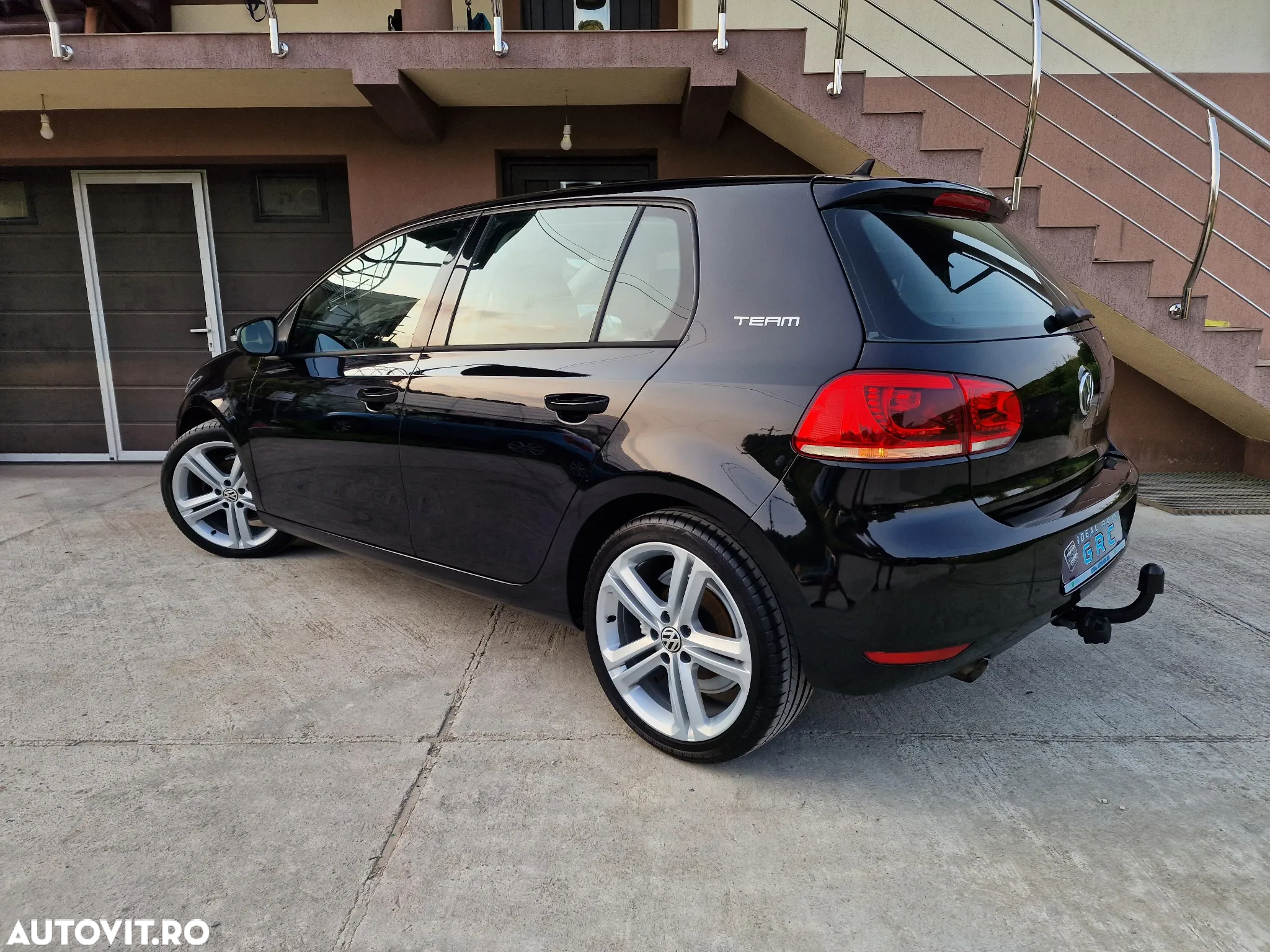 Volkswagen Golf - 30