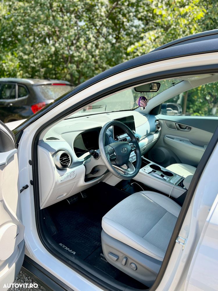 Hyundai KONA 204CP Luxury+ - 7