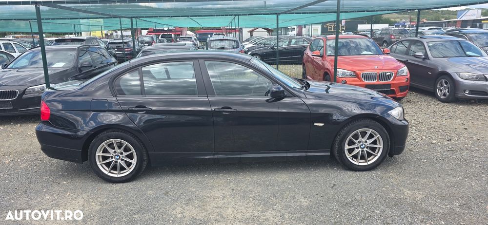 BMW Seria 3 320d - 5