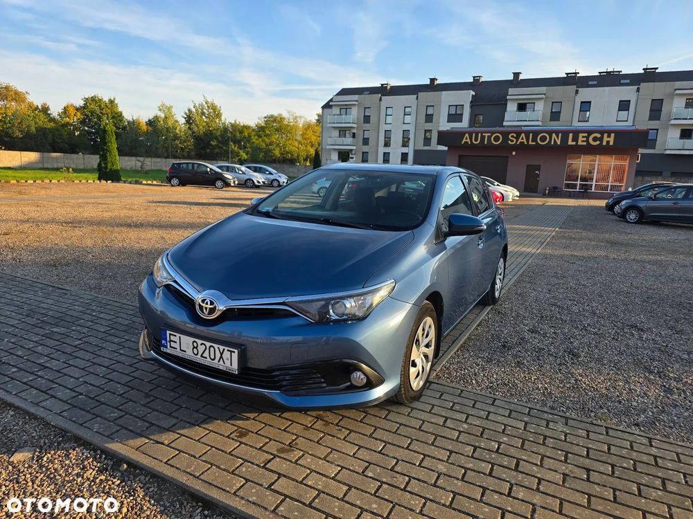 Toyota Auris