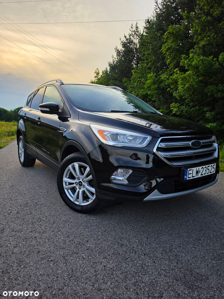 Ford Kuga 1.5 TDCi 2x4 Cool & Connect - 1