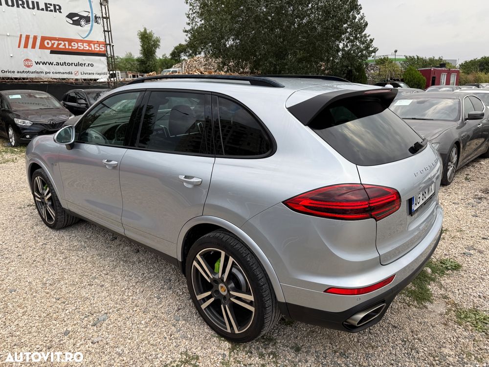 Porsche Cayenne Diesel Platinum Edition - 5