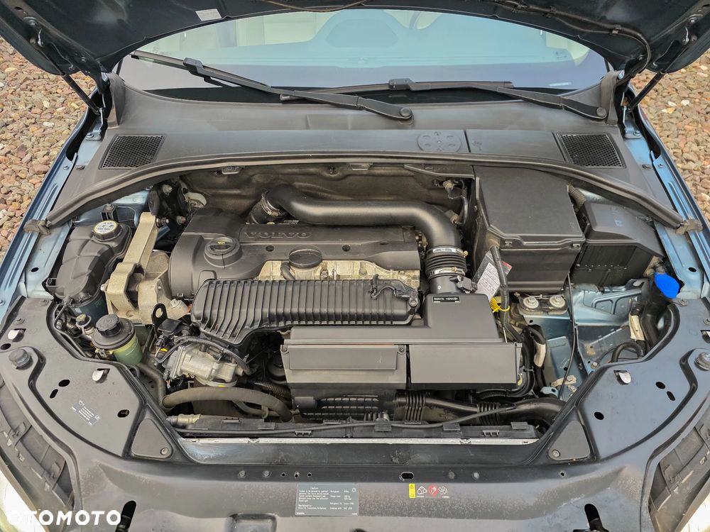 Volvo V70 2.5T Summum - 15