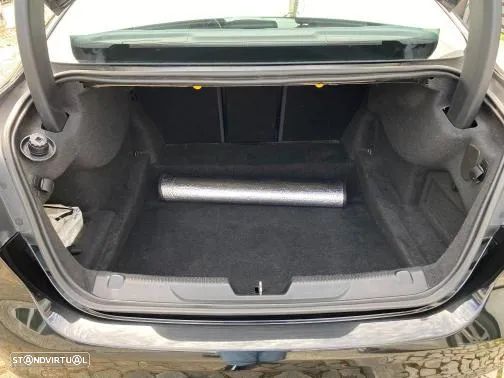 Jaguar XE 2.0 D R-Sport Aut. - 5