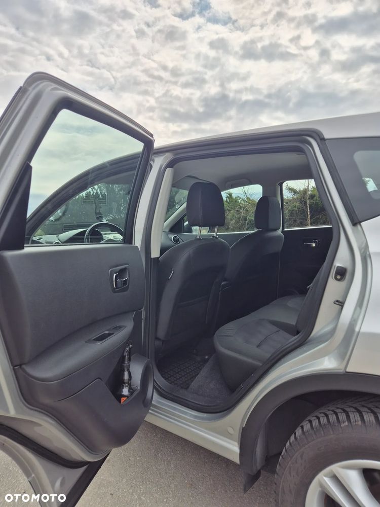 Nissan Qashqai 1.6 acenta - 19