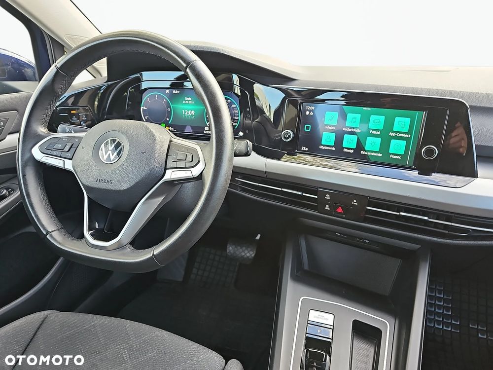 Volkswagen Golf VIII 2.0 TDI Life DSG - 17