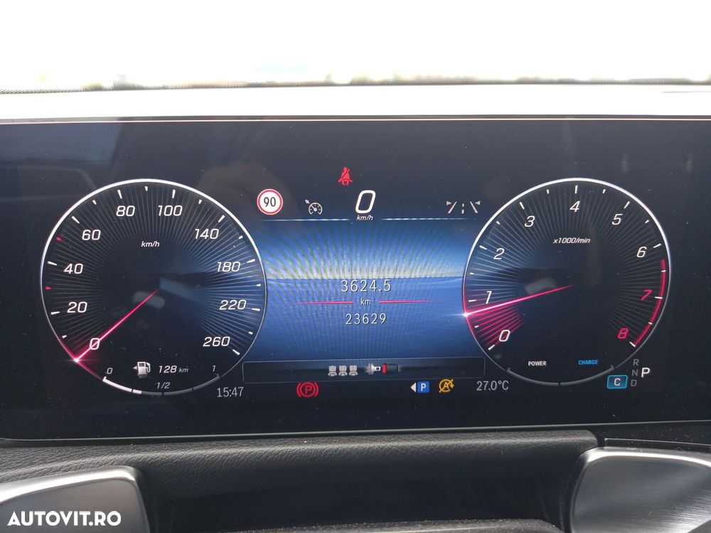 Mercedes-Benz GLB - 20