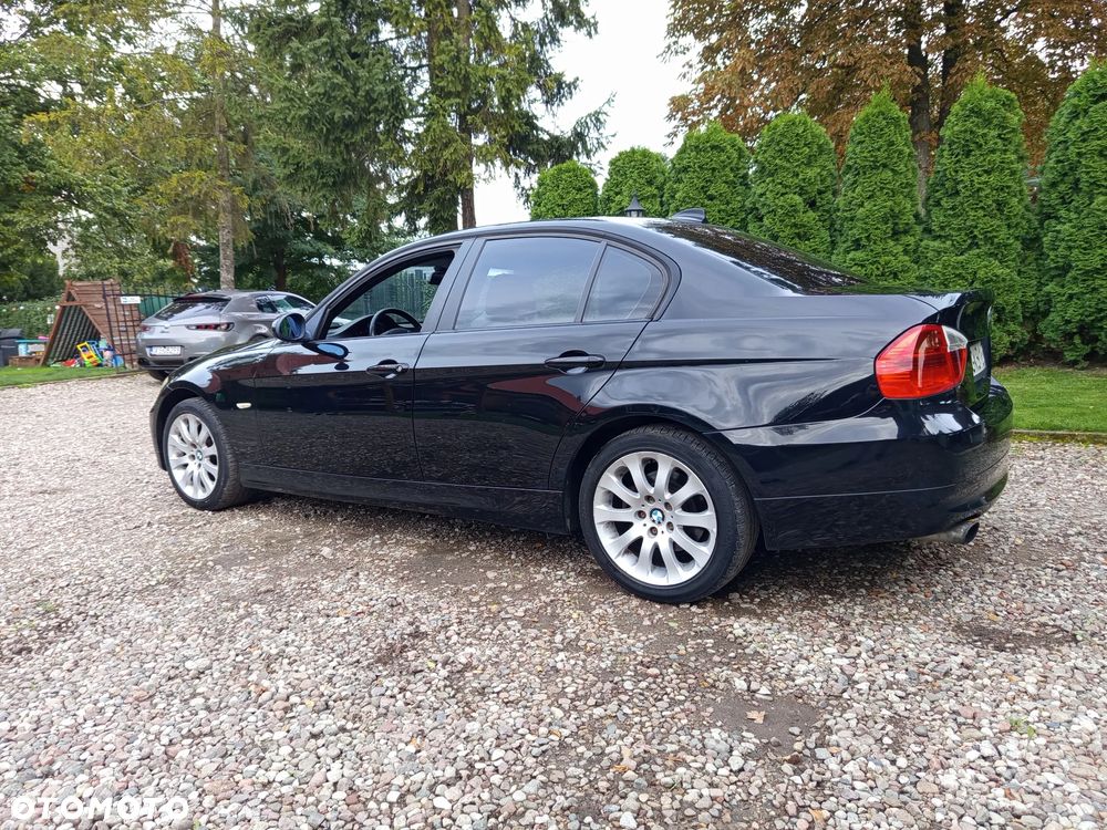 BMW Seria 3 - 26