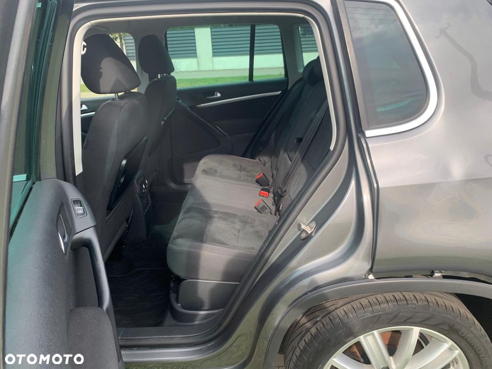 Volkswagen Tiguan 2.0 TSI 4Mot Sport&Style DSG - 28