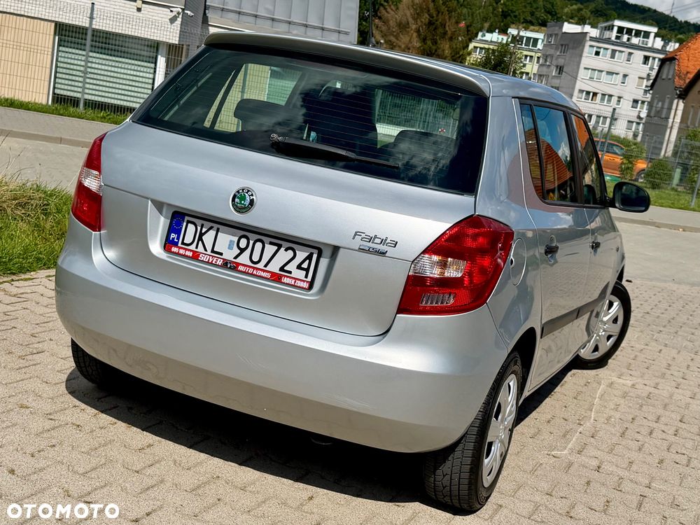 Skoda Fabia 1.2 TSI Ambiente - 33