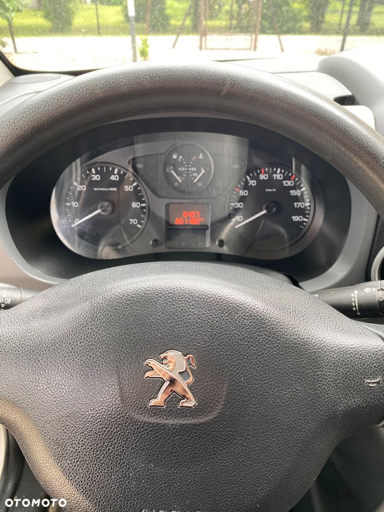 Peugeot Partner - 10