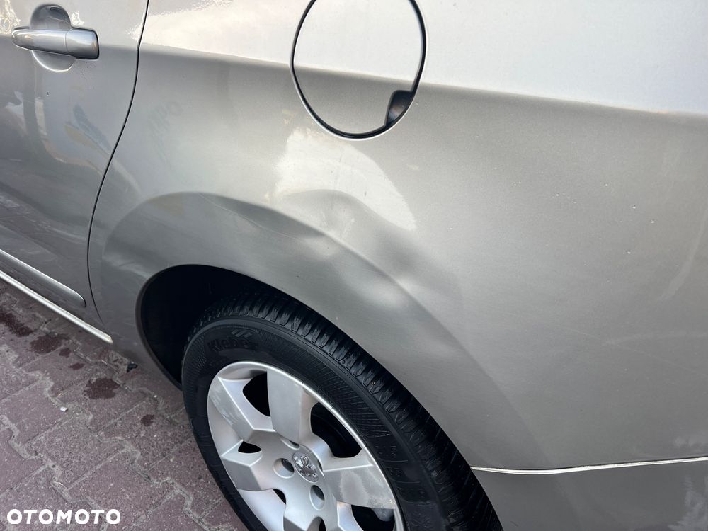 Peugeot 5008 e-HDI FAP 115 EGS6 Stop&Start Active - 11