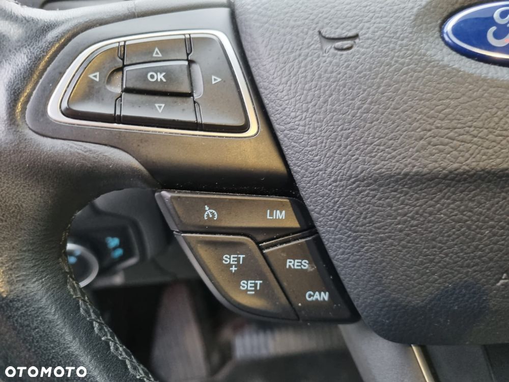 Ford Focus 2.0 TDCi Titanium ASS - 17