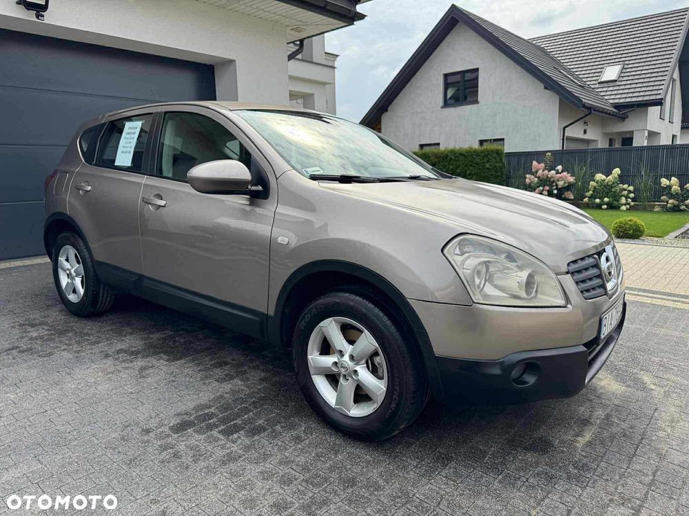 Nissan Qashqai - 2