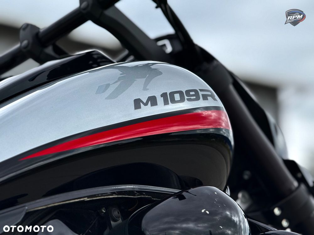 Suzuki Boulevard - 23