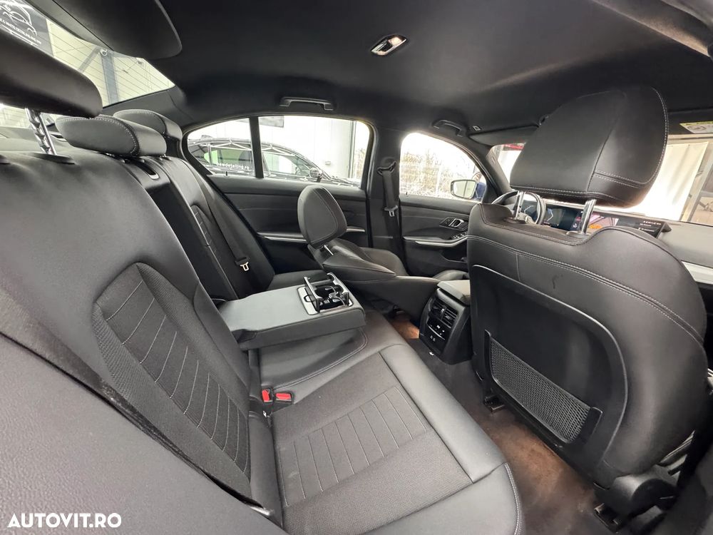 BMW Seria 3 320d AT MHEV - 21