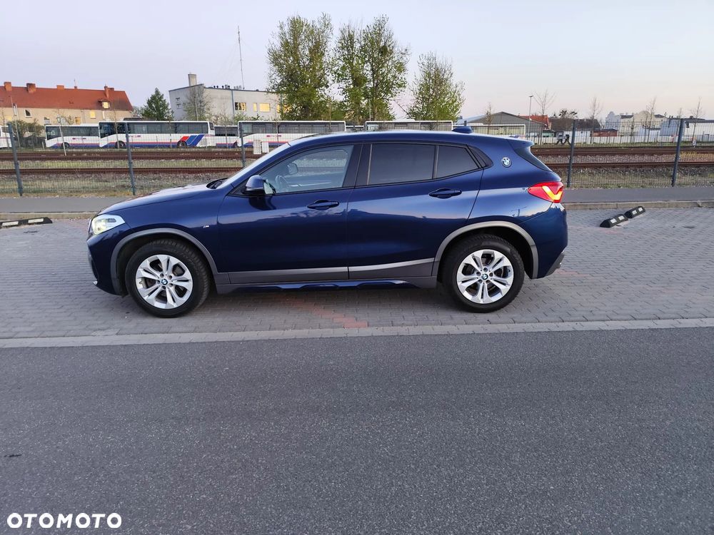 BMW X2 sDrive18d Edition M Mesh - 4