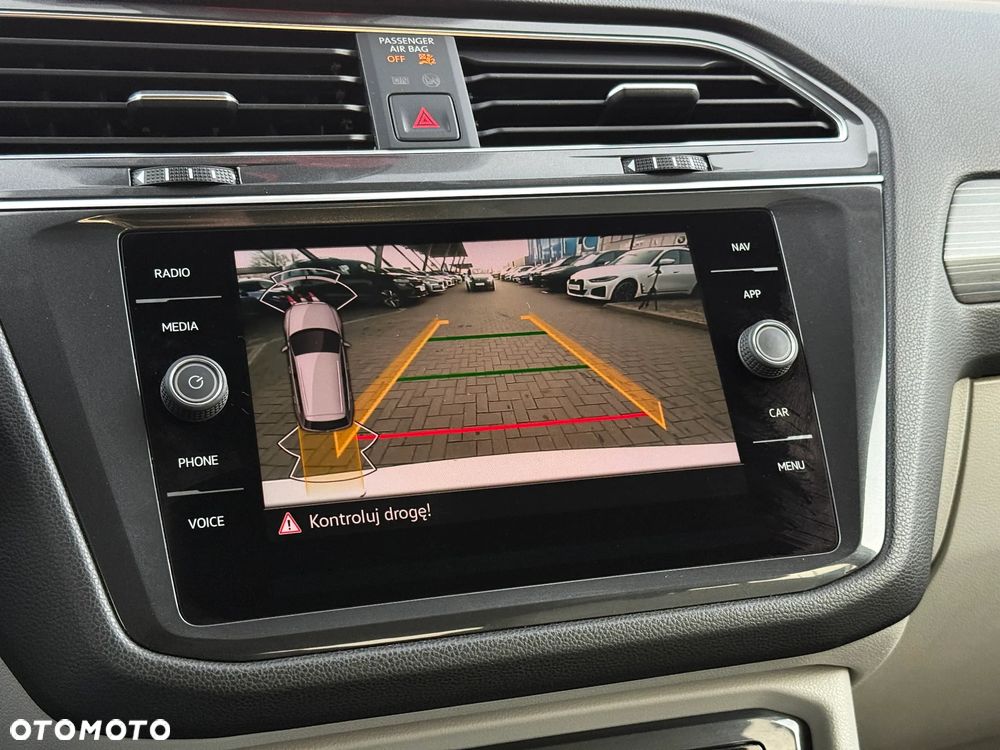 Volkswagen Tiguan 1.5 TSI EVO Elegance DSG - 34