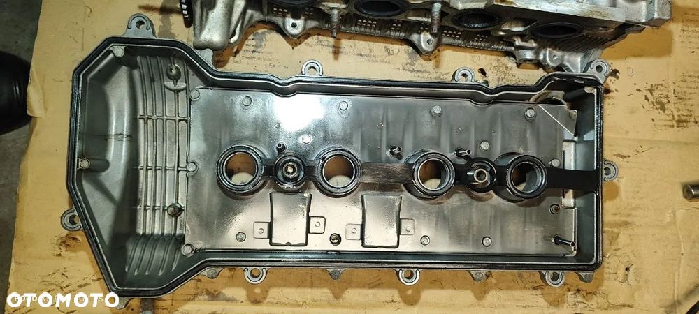 GŁOWICA KOMPLETNA WAŁKI 1.8 VVTI, E1Z-T82, AVENSIS II T25 - 12