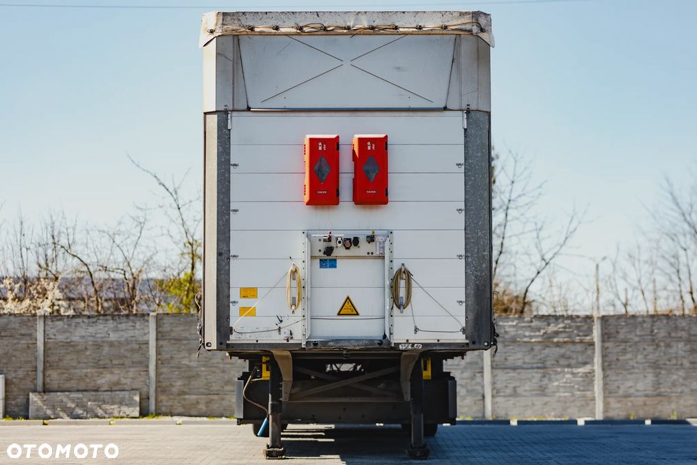 Schmitz Cargobull SCB*S3T - 3