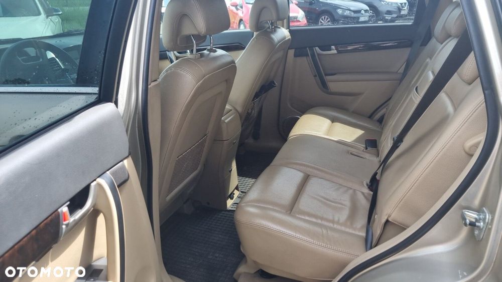 Chevrolet Captiva - 15