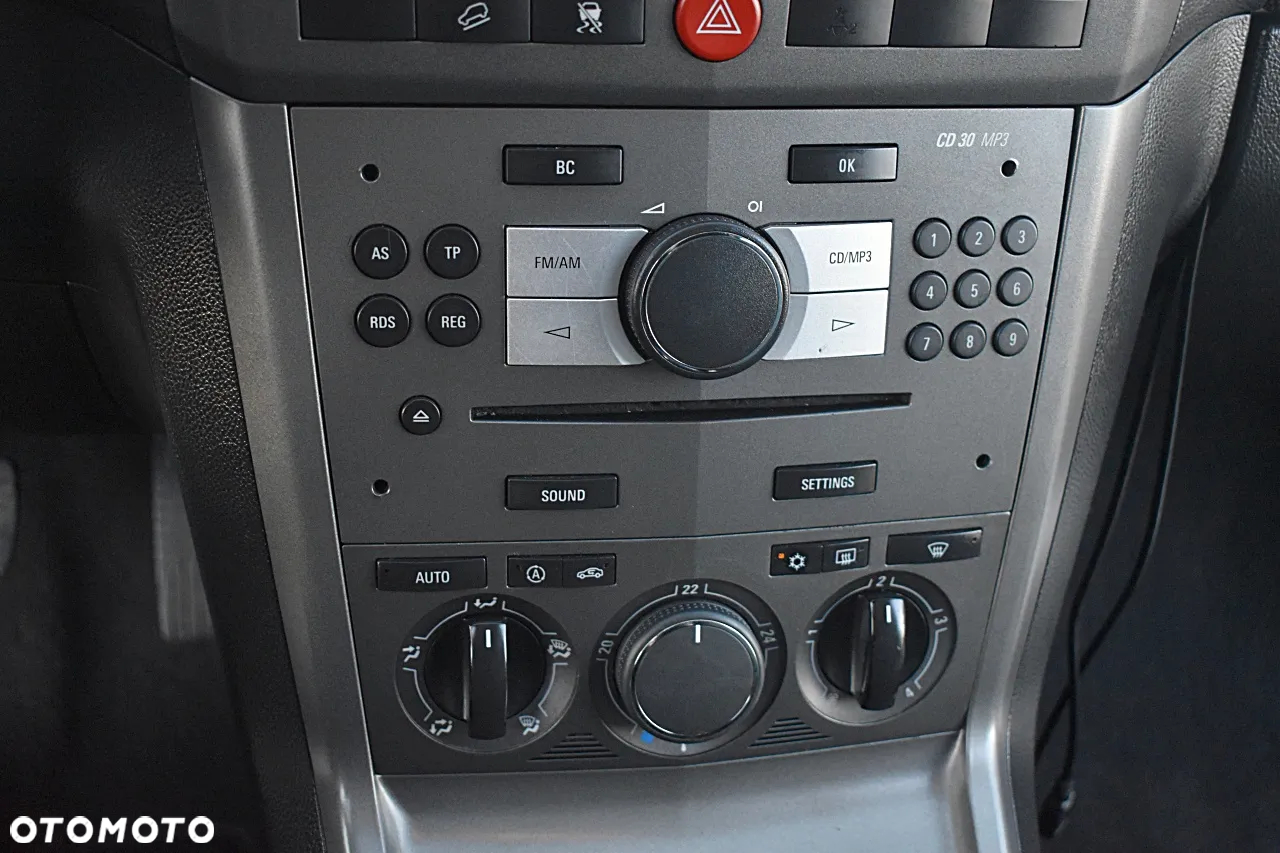 Opel Antara 2.0 CDTI Cosmo - 27