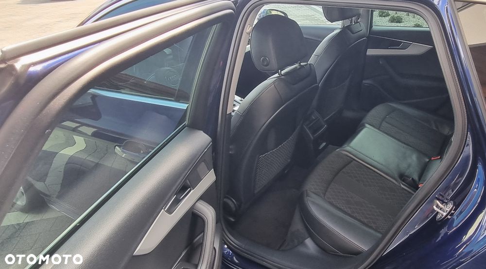 Audi A4 Avant 35 TDI mHEV Advanced S tronic - 12