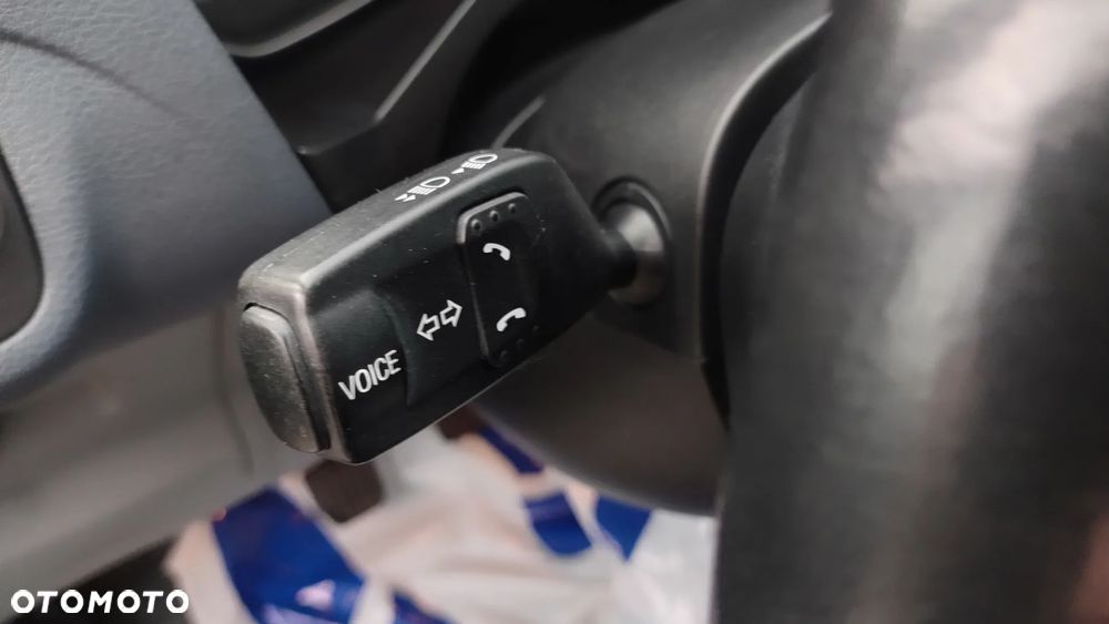 Ford S-Max - 19