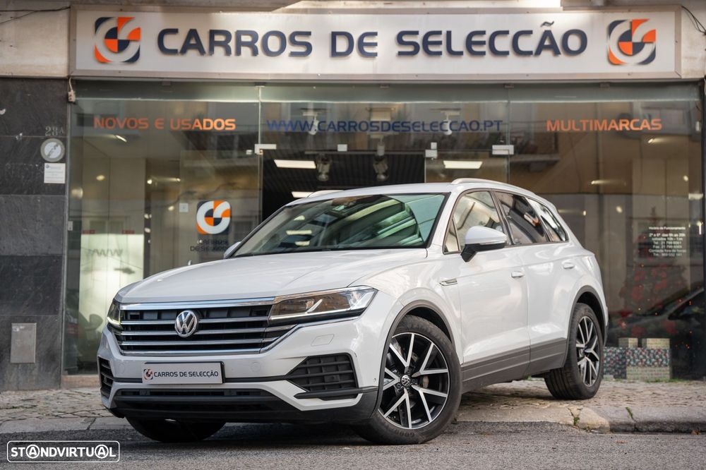 VW Touareg 3.0 TDI V6 Elegance Plus - 2