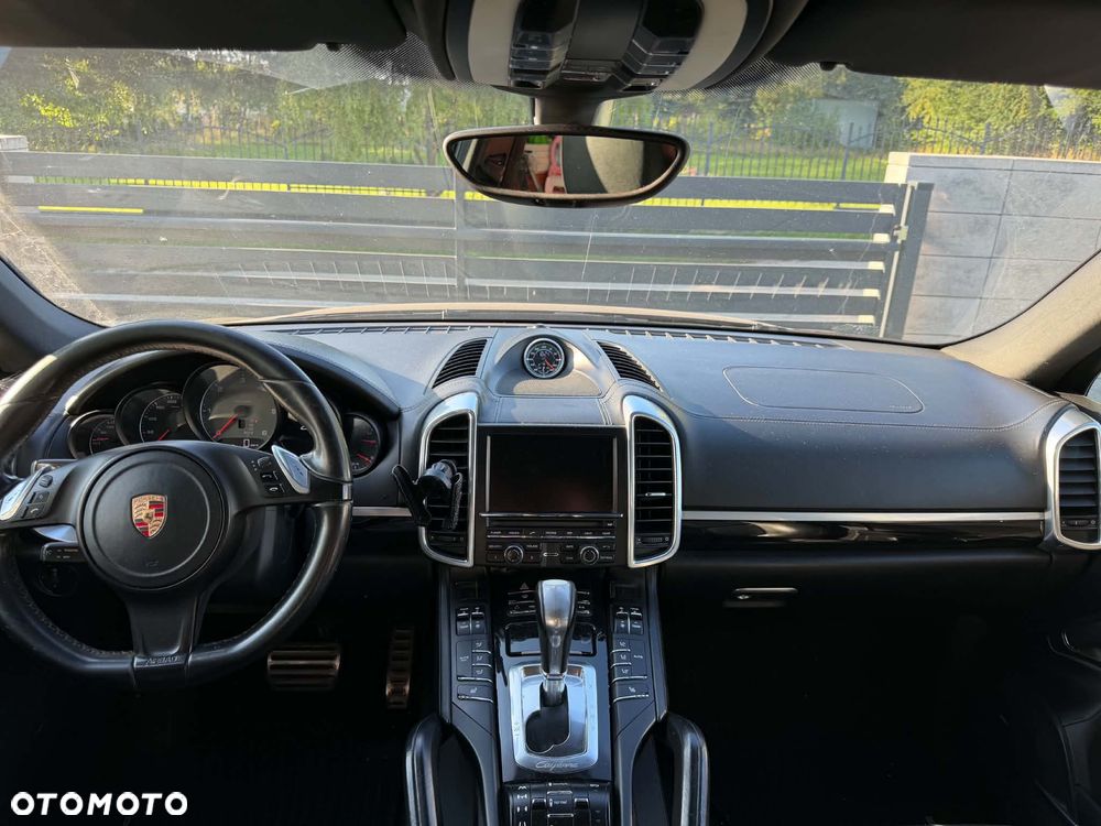 Porsche Cayenne S Diesel - 8