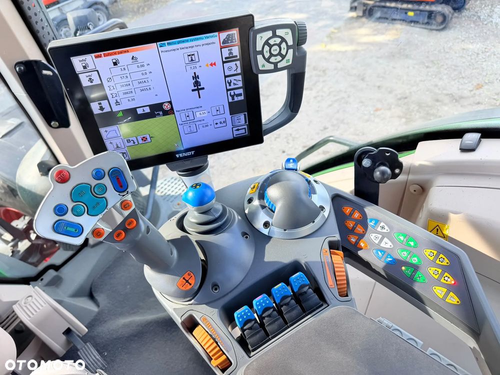 Fendt 828 Vario Profi Plus - 24