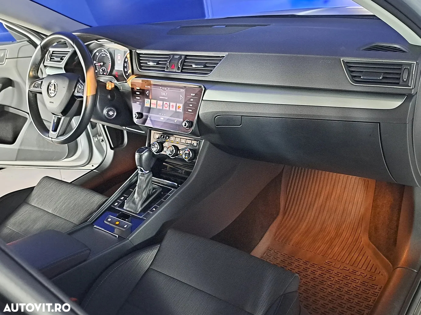 Skoda Superb - 17
