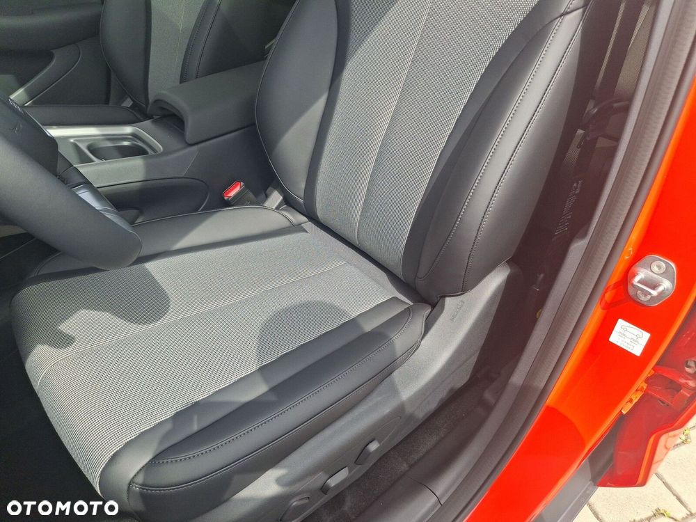 BYD Dolphin - 14