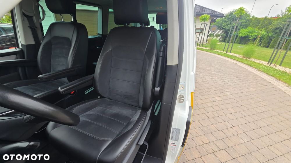 Volkswagen Multivan - 10