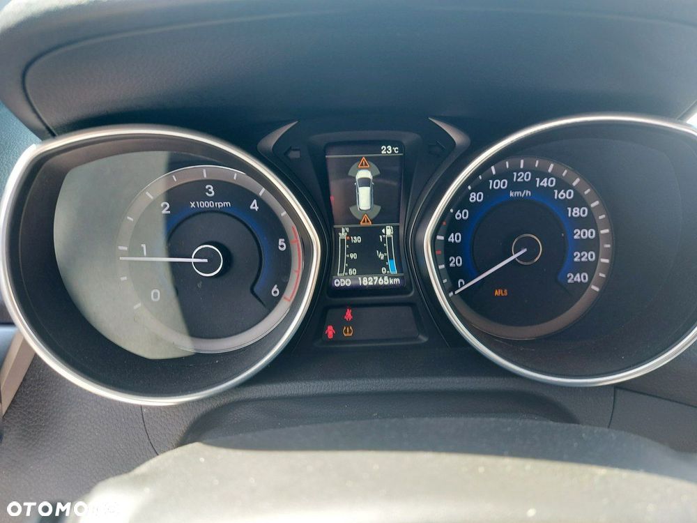 Hyundai i30 - 25