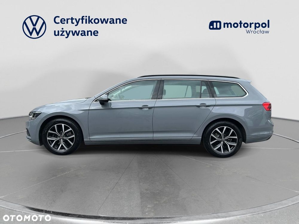 Volkswagen Passat 2023 photo 3