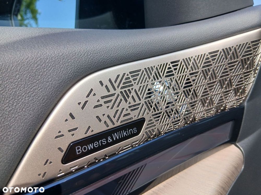 BMW Seria 5 550e xDrive PHEV - 20