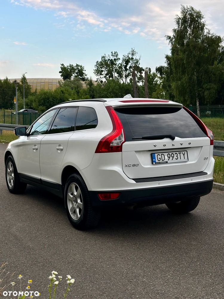 Volvo XC 60 D3 Momentum - 6