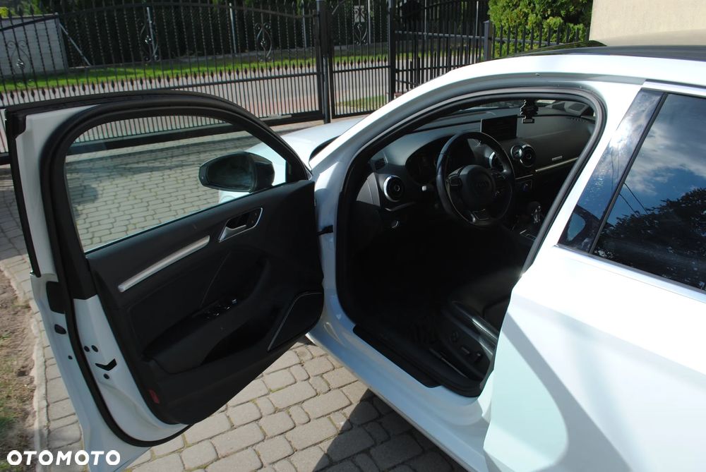 Audi A3 Limousine 2.0 TFSI quattro S tronic sport - 24