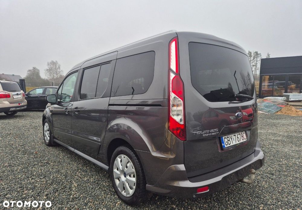 Ford Tourneo Connect Grand - 27