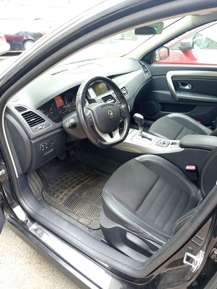 Renault Laguna dCi 110 FAP EDC Limited - 9