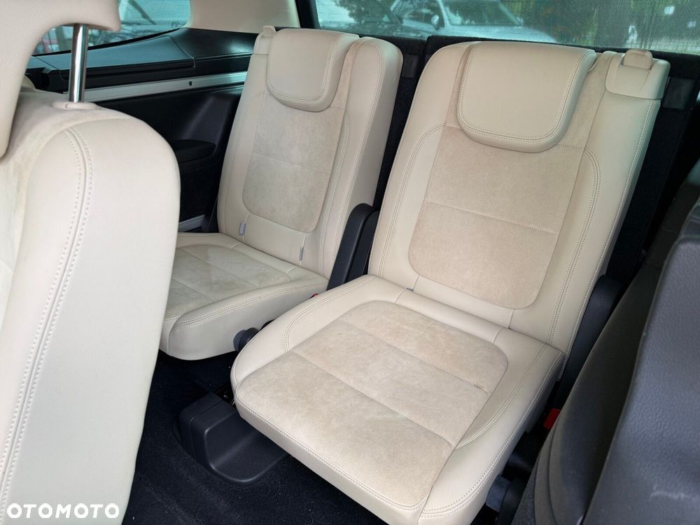 Volkswagen Sharan - 28