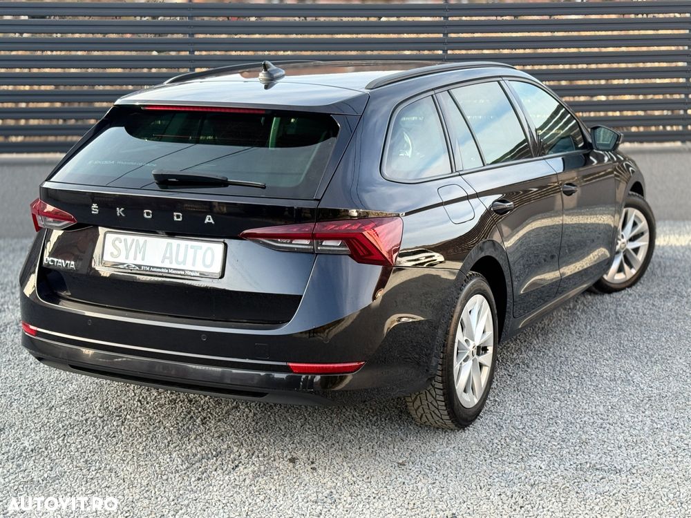 Skoda Octavia 2.0 TDI DSG Premium Edition - 3